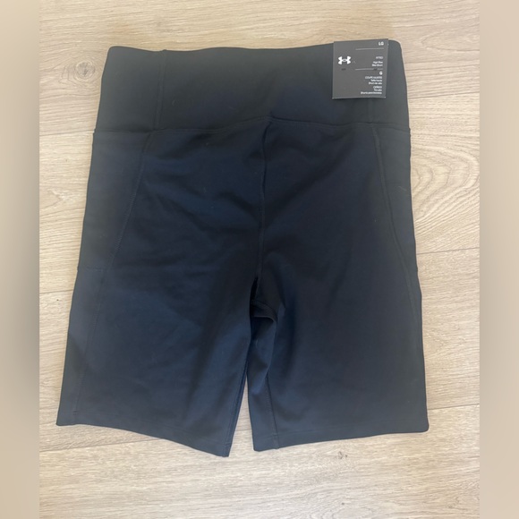 LG Black High-Rise Bike Shorts - Picture 3 of 5